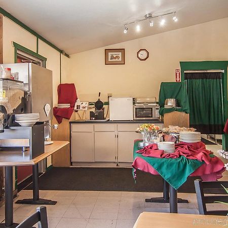 Econo Lodge Ешленд Екстер'єр фото