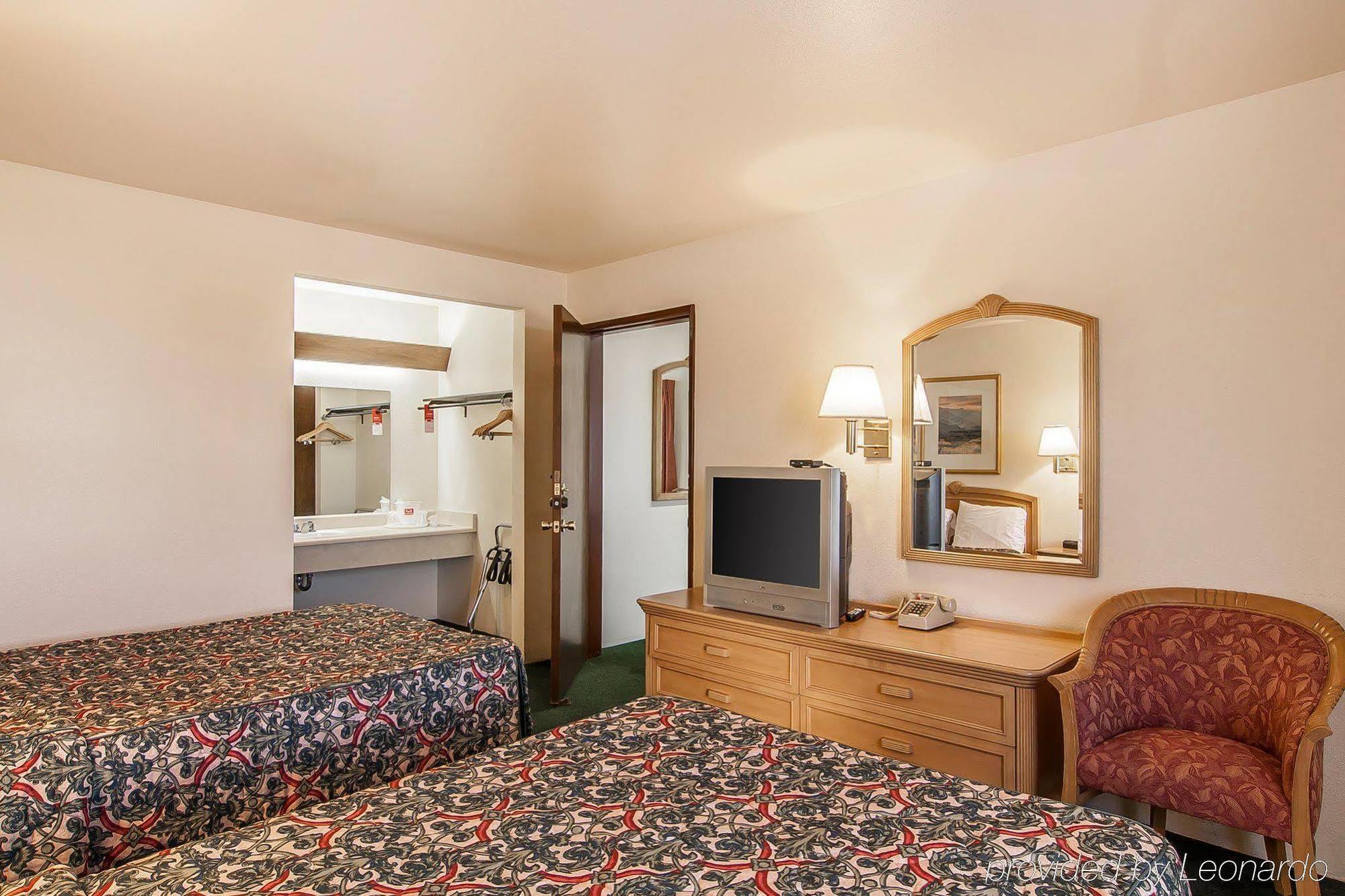 Econo Lodge Ешленд Екстер'єр фото